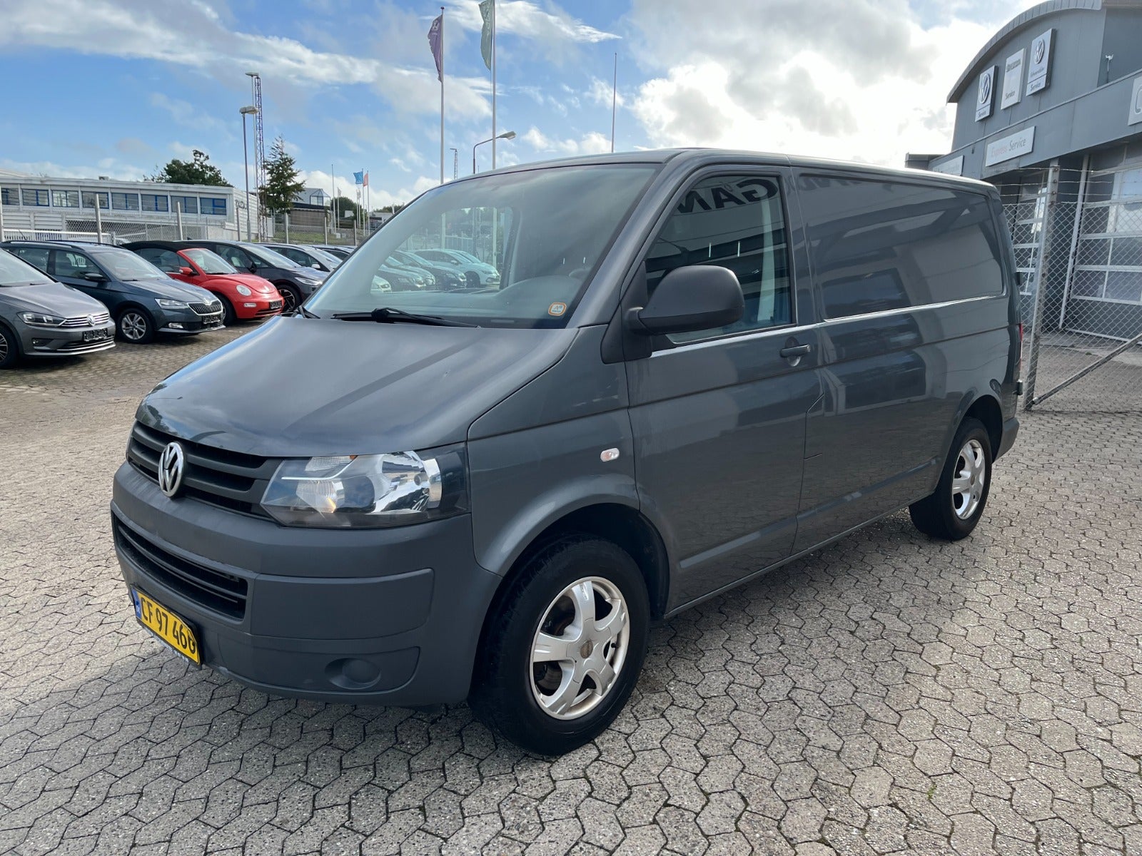 Billede af VW Transporter 2,0 TDi 84 Kassevogn kort