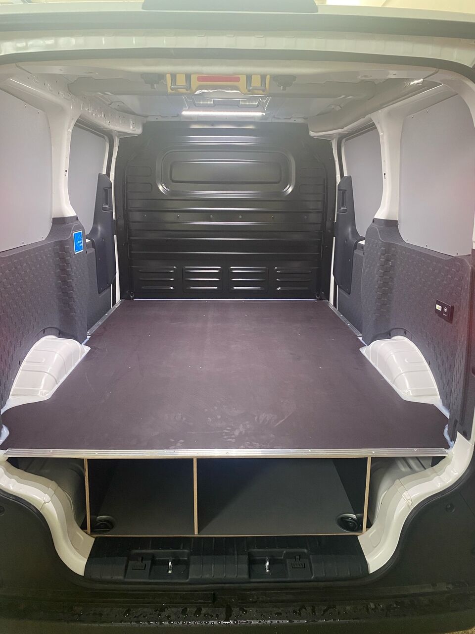 Kia PV5 Chassis L1 Standard Range Work