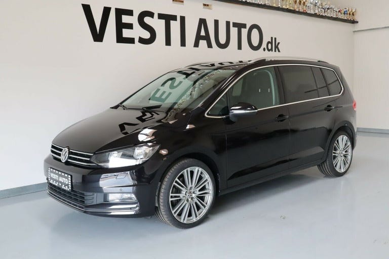 VW Touran TDi 150 Highline DSG Van