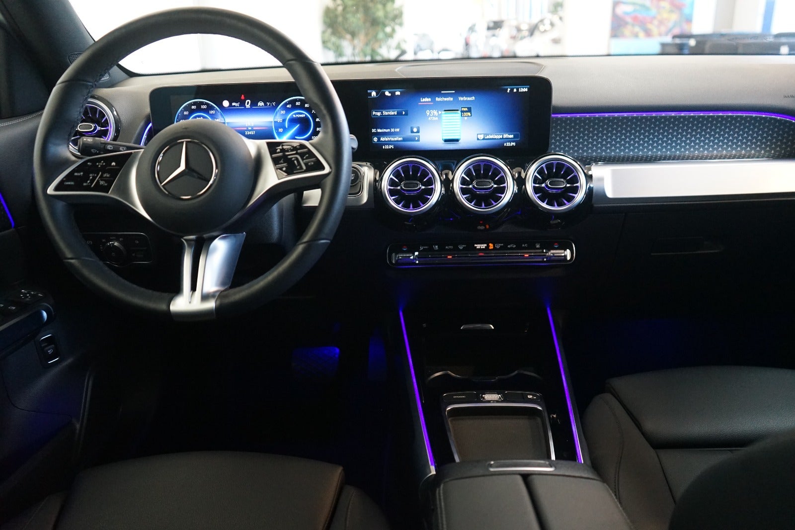 Mercedes EQB250+