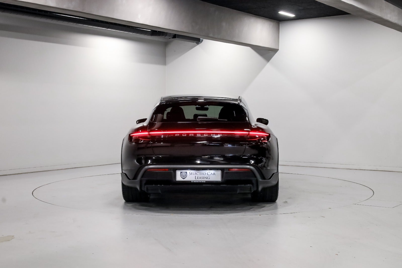 Porsche Taycan 4S Performance+ Cross Turismo