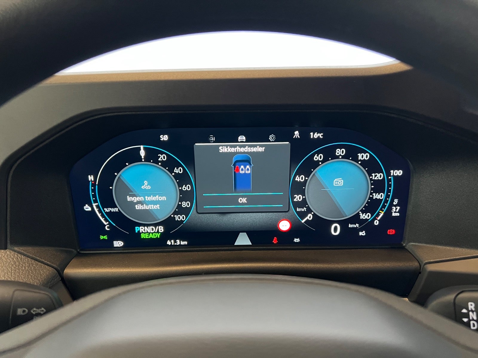 VW e-Transporter Comfort Kassevogn SWB