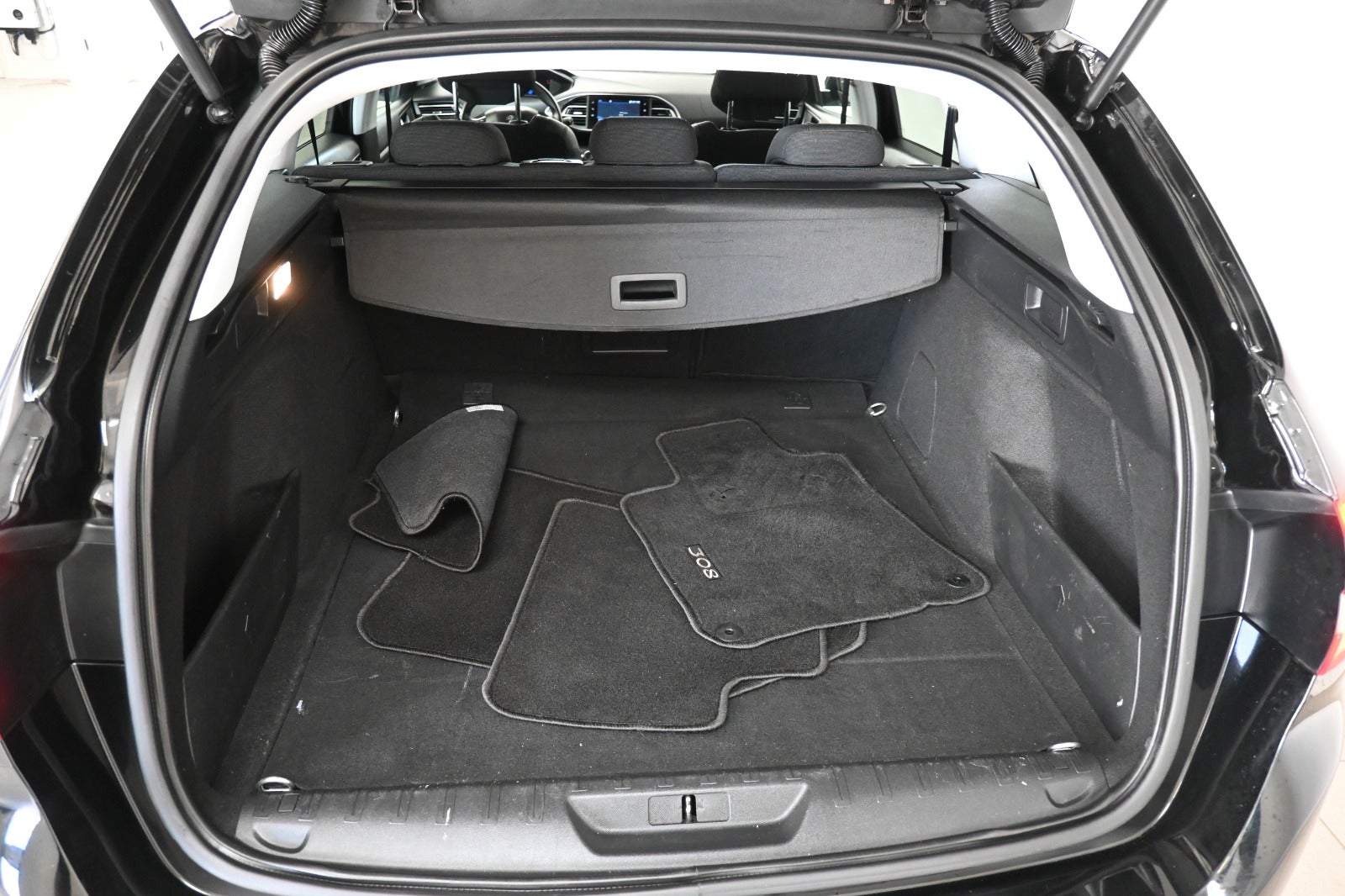 Peugeot 308 BlueHDi 130 Allure Grand SW