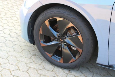 Cupra Born Dinamica Pack High