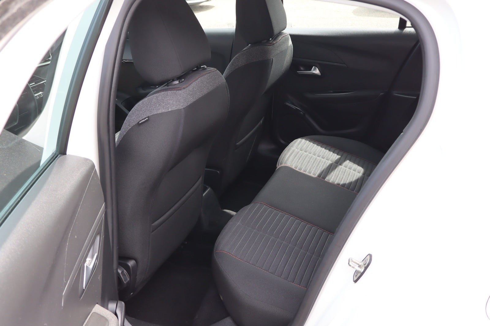 Billede af Peugeot 208 1,2 PureTech 75 Supreme