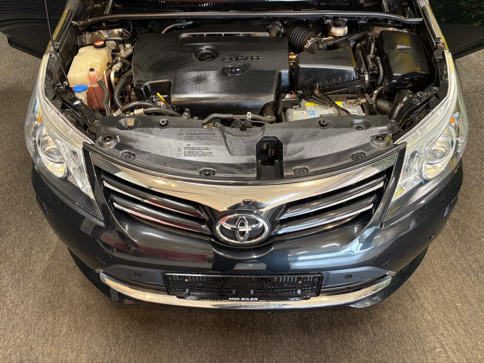 Billede af Toyota Avensis 2,2 D-CAT 150 T2 Premium stc. aut.