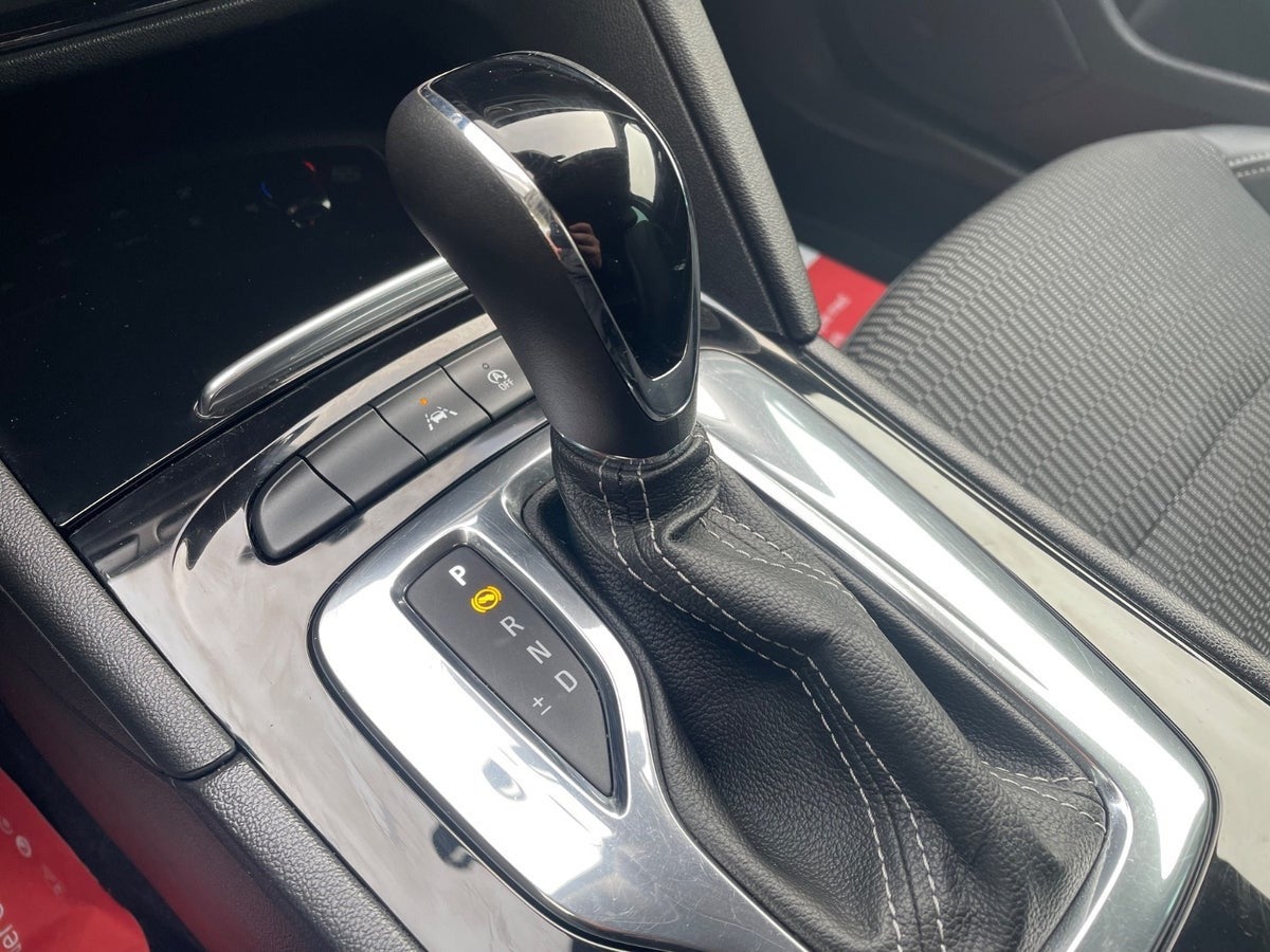 Billede af Opel Insignia 1,5 T 165 Dynamic Sports Tourer aut.
