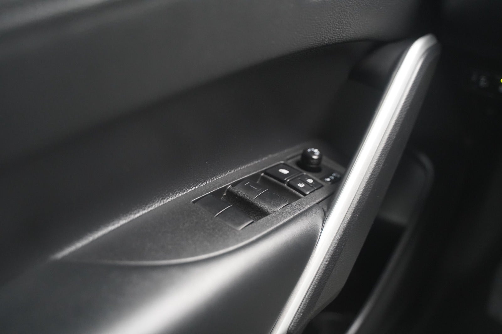 Billede af Toyota Corolla Cross 2,0 Hybrid Active CVT