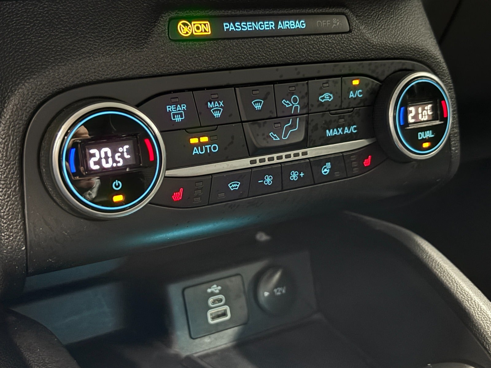Billede af Ford Focus 1,0 EcoBoost mHEV Titanium X