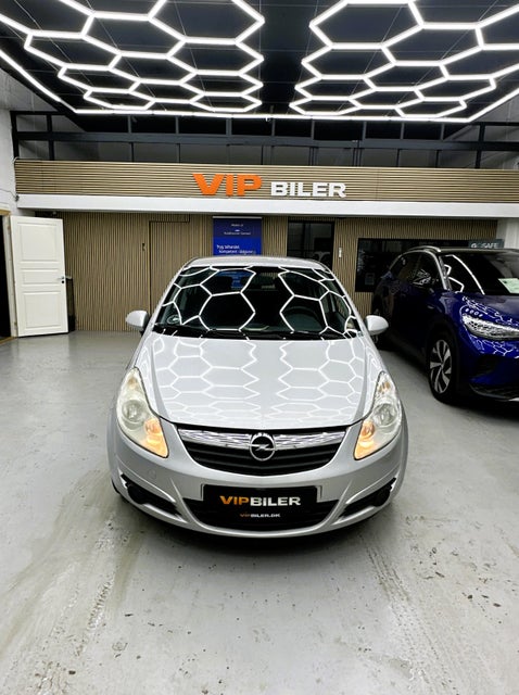 Opel Corsa 1,2 16V Cosmo