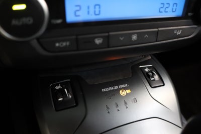 Toyota Avensis VVT-i T2 Selected Touring Sports MDS