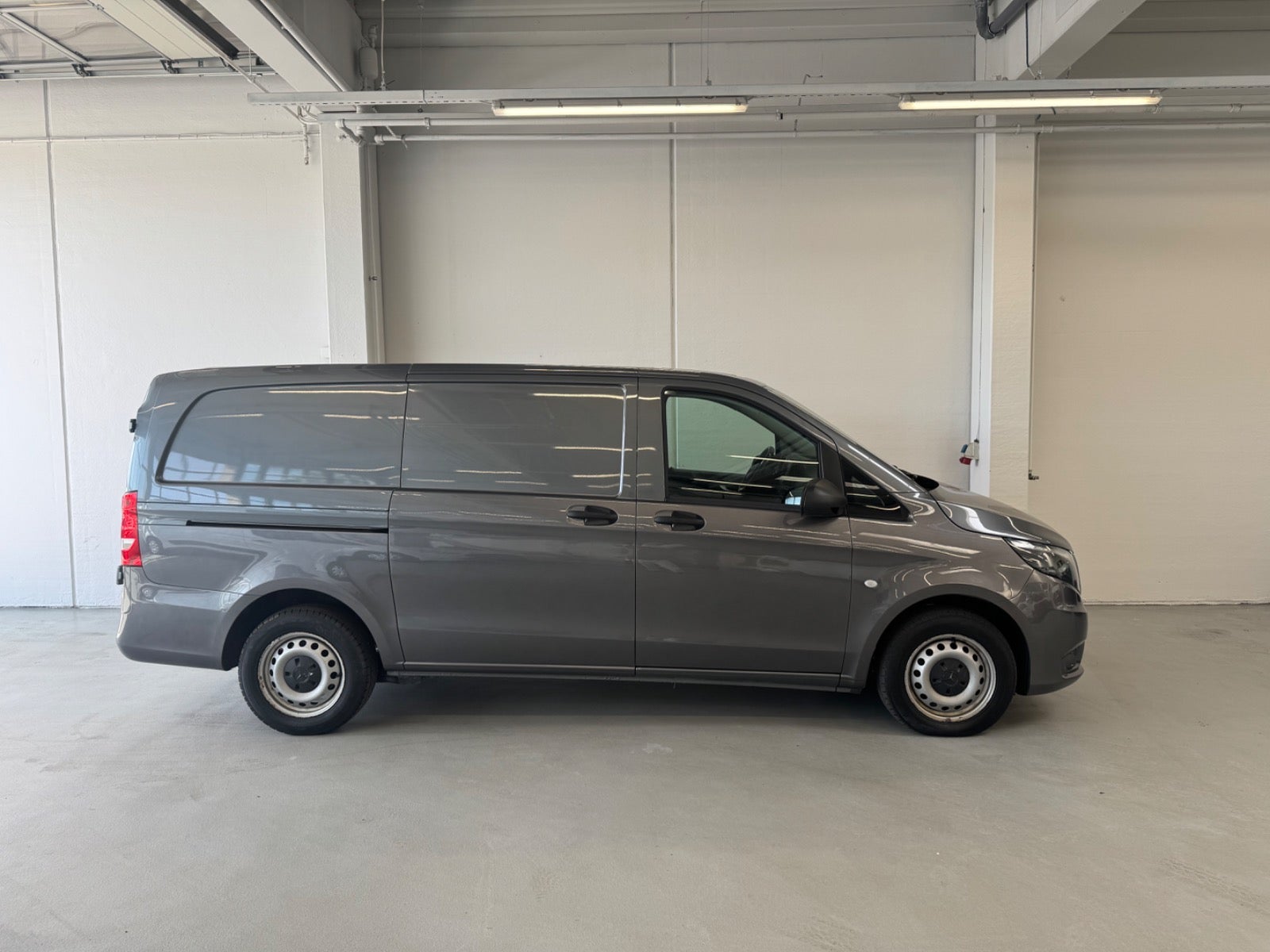 Billede af Mercedes Vito 114 2,0 CDi Kassevogn aut. L RWD