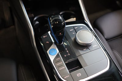 BMW i4 eDrive35 Charged