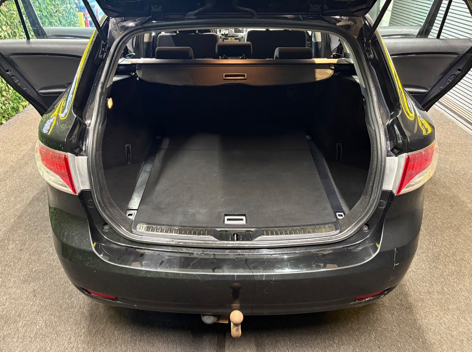 Billede af Toyota Avensis 1,6 VVT-i T1 stc.
