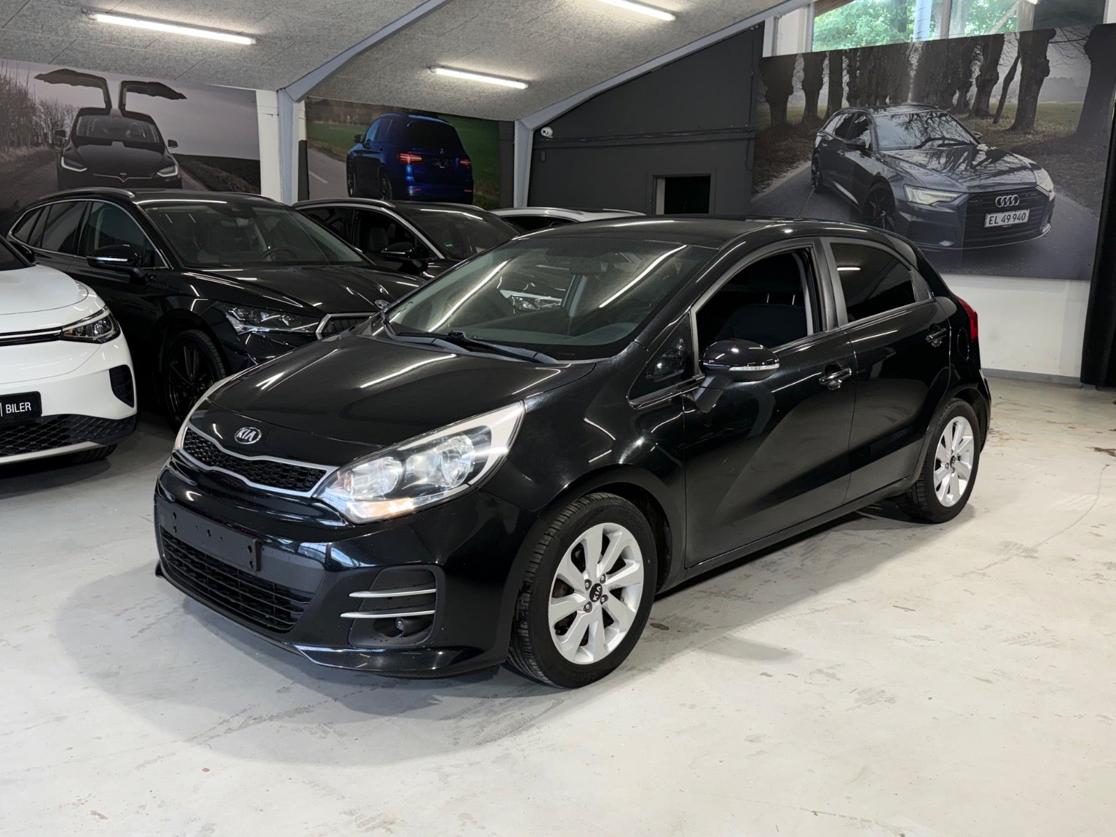 Kia Rio CVVT Attraction+