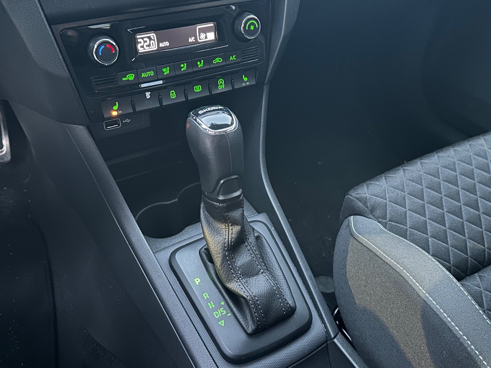 Skoda Rapid TSi 125 Ambition DSG