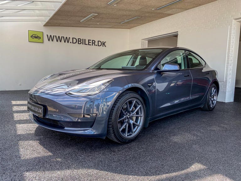 Tesla Model 3 Long Range AWD
