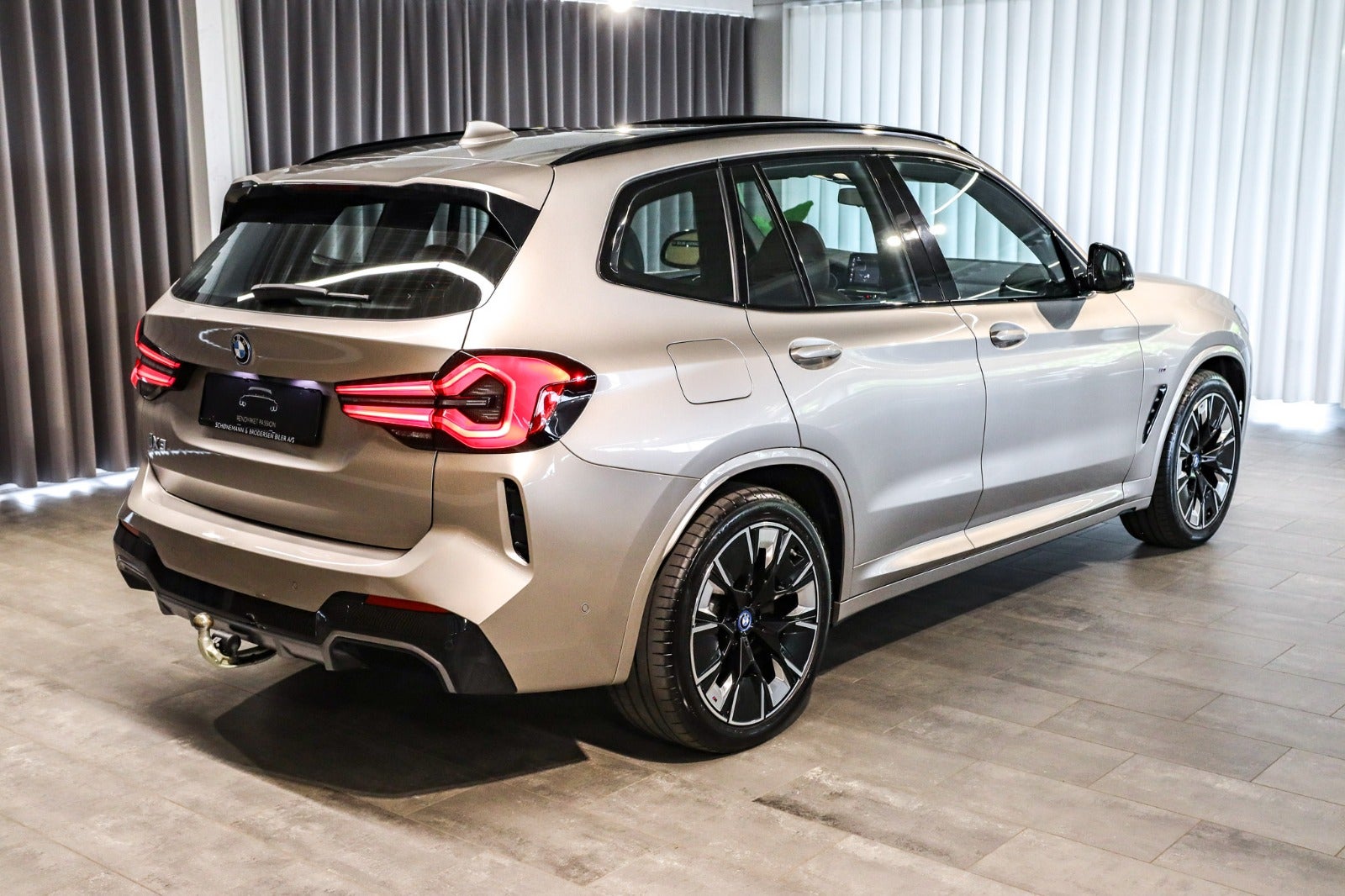 Billede af BMW iX3  Charged Plus M-Sport