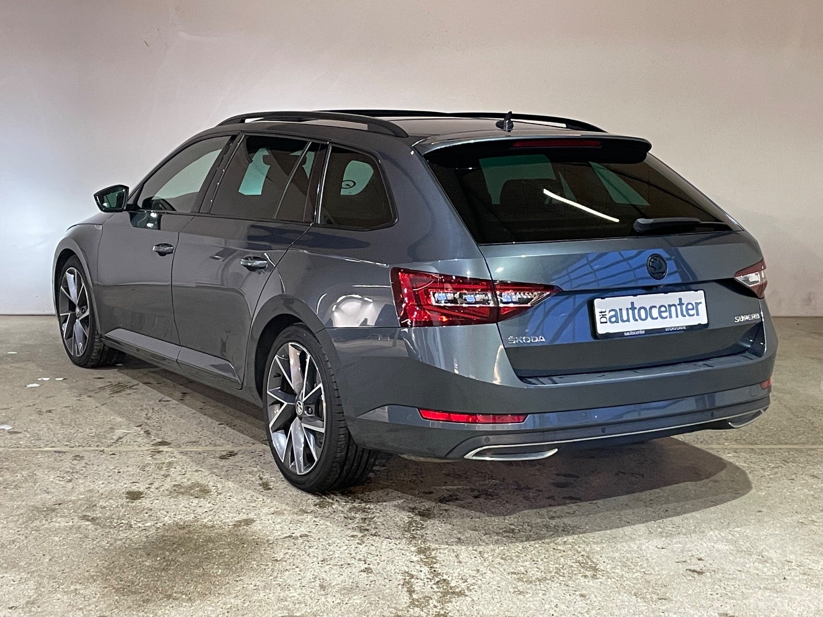 Skoda Superb TDi 190 Sportline Combi DSG