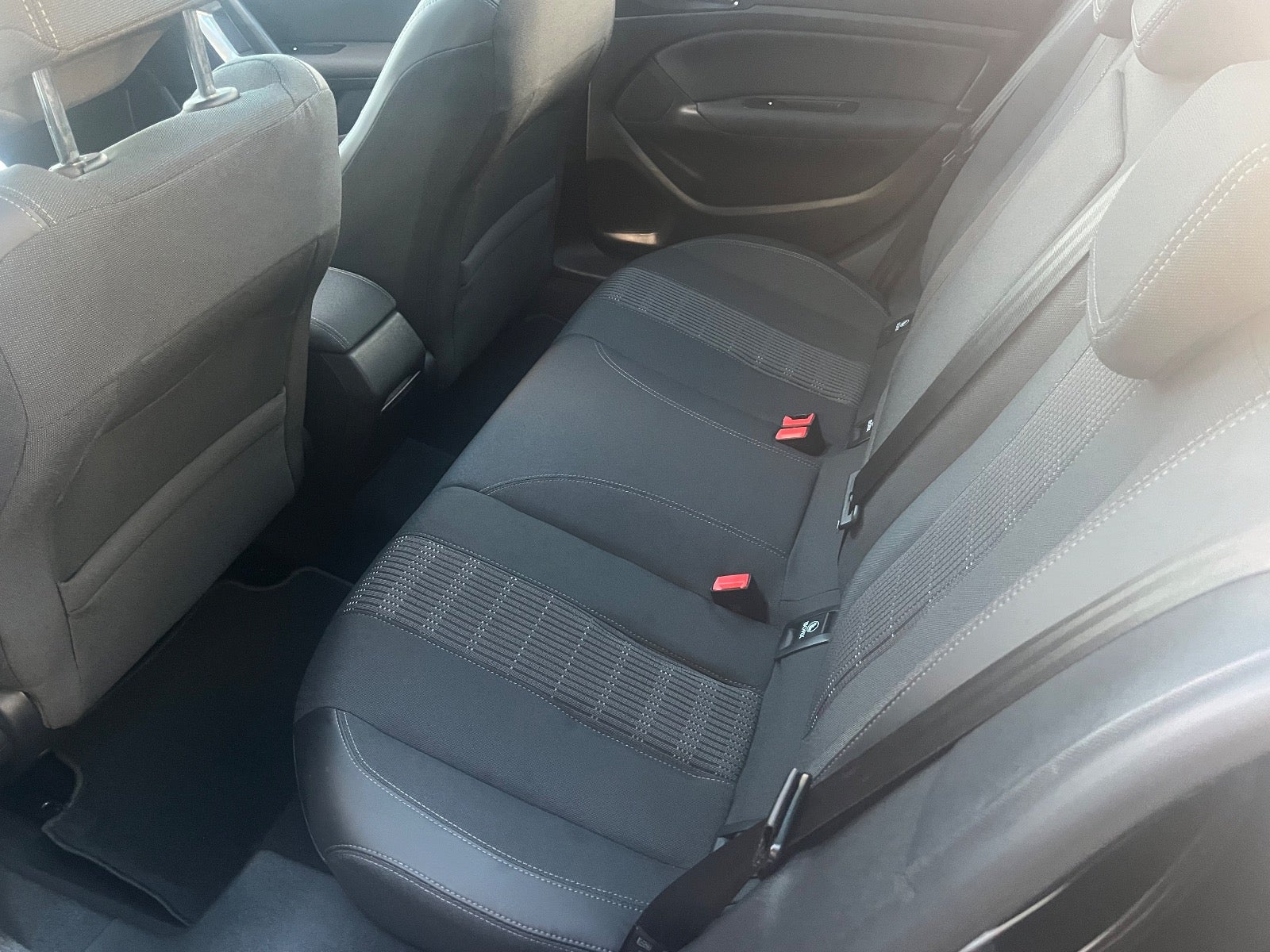 Billede af Peugeot 308 1,6 BlueHDi 120 Allure Sky