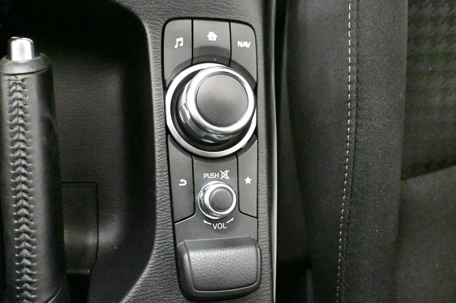 Mazda 2 SkyActiv-G 90 Niseko aut.