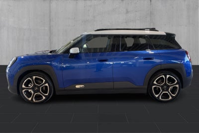 MINI Cooper E Favoured Trim M MINI Cooper E Favoured Trim M - 1