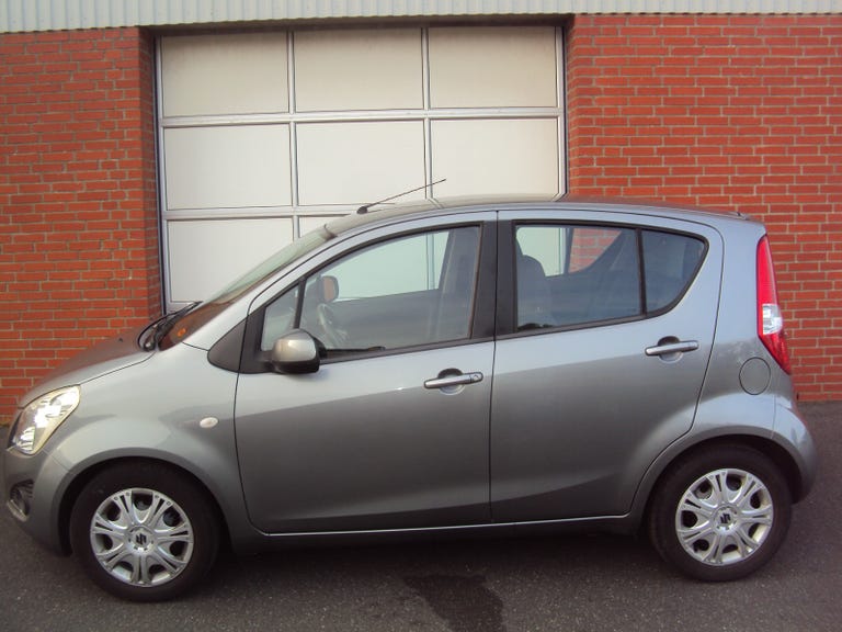 Suzuki Splash GL