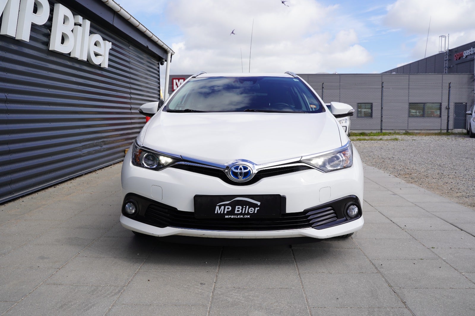 Billede af Toyota Auris 1,8 Hybrid H2 Comfort Touring Sports CVT