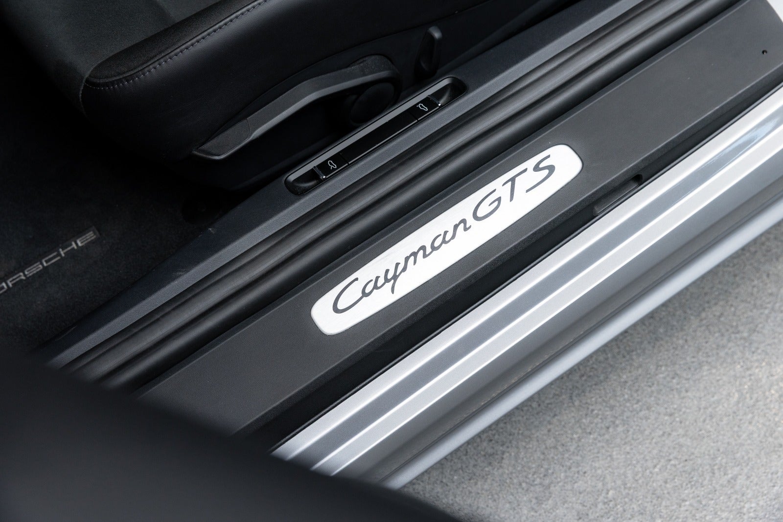 Gallery image 8 of 14