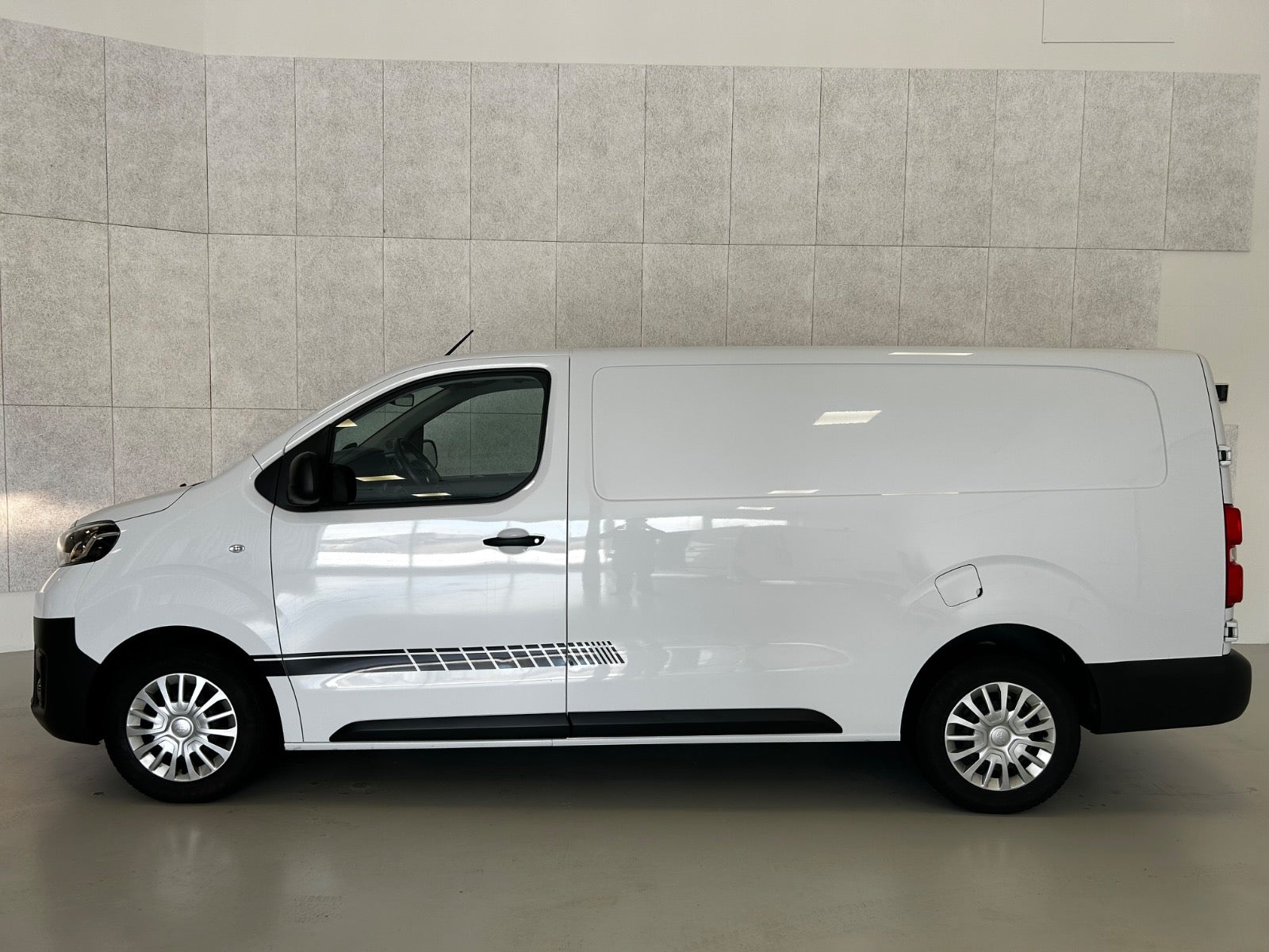 Billede af Toyota ProAce 2,0 D 144 Long Comfort Master aut.