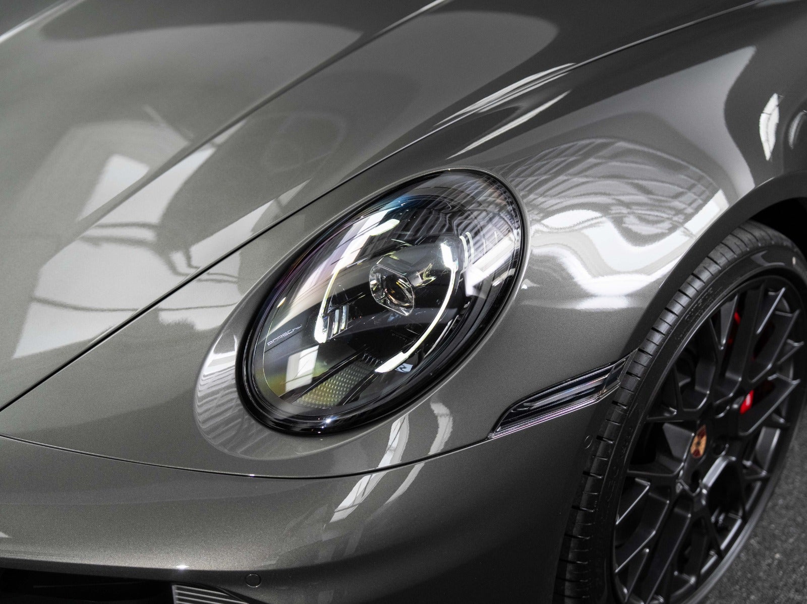 Gallery image 6 of 19