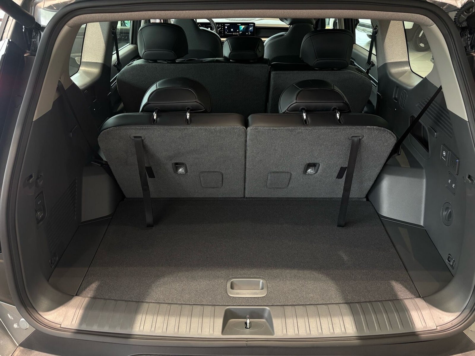 Kia EV9 Standard Range Upgrade RWD 7prs