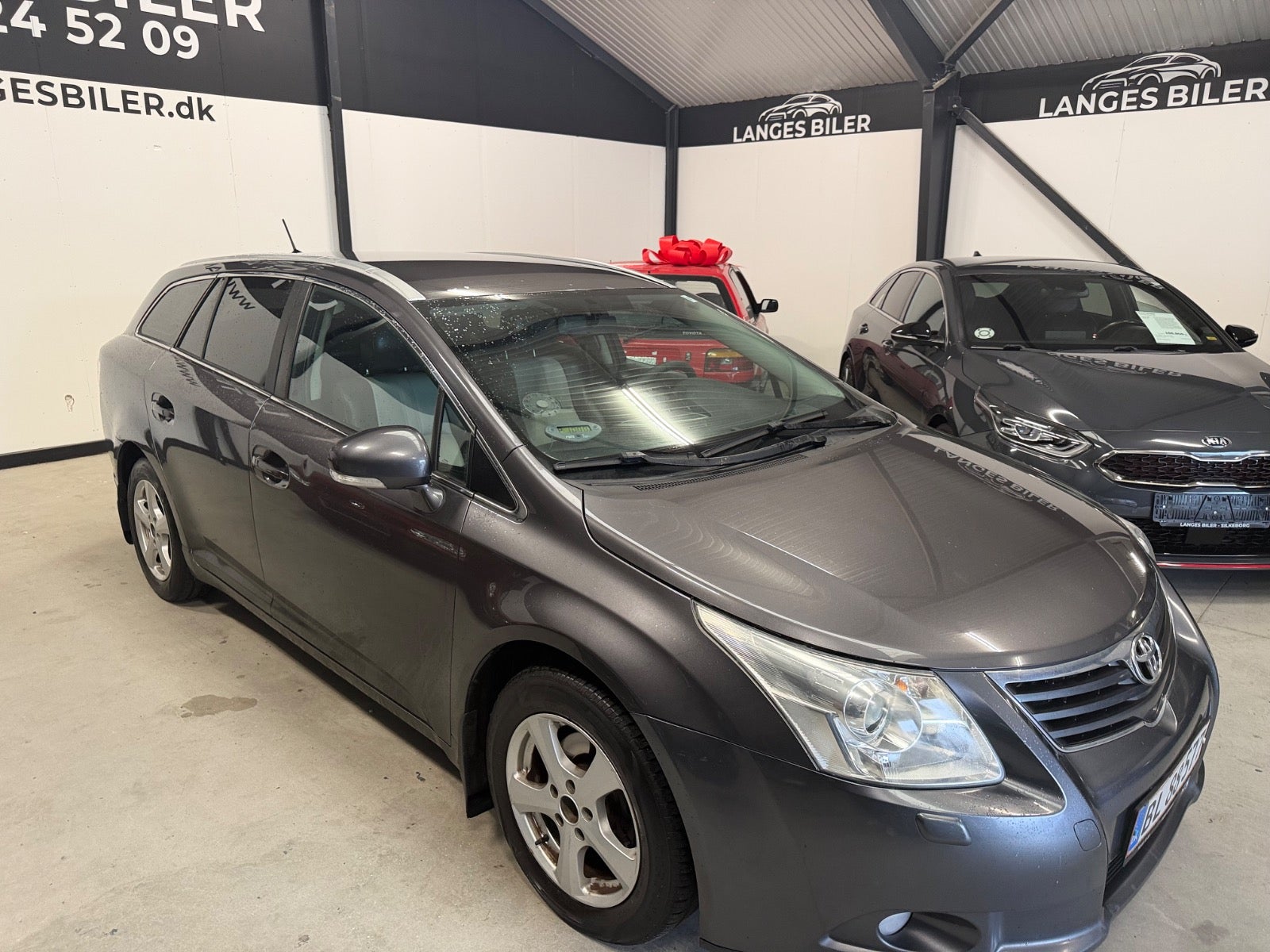 Toyota Avensis D-4D T2 stc. - billede 2