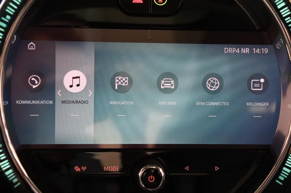 MINI Cooper SE Camden Edition