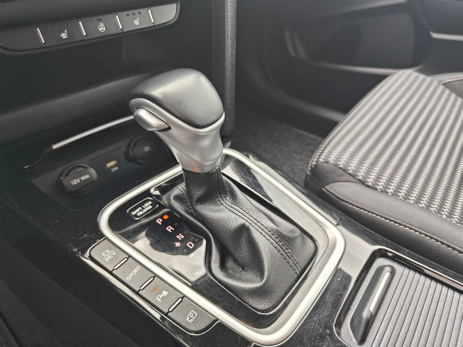 Kia Ceed PHEV Prestige SW DCT