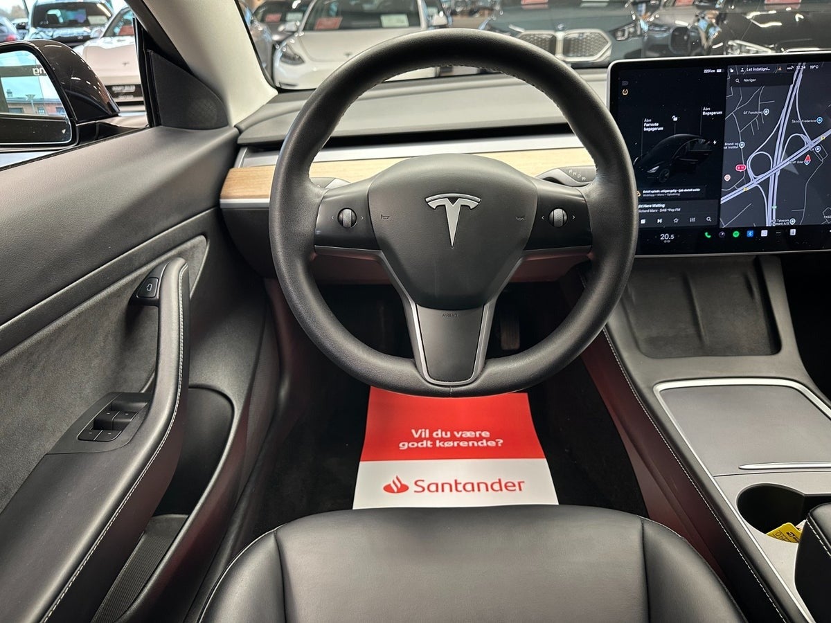 Billede af Tesla Model 3  Standard Range+ RWD