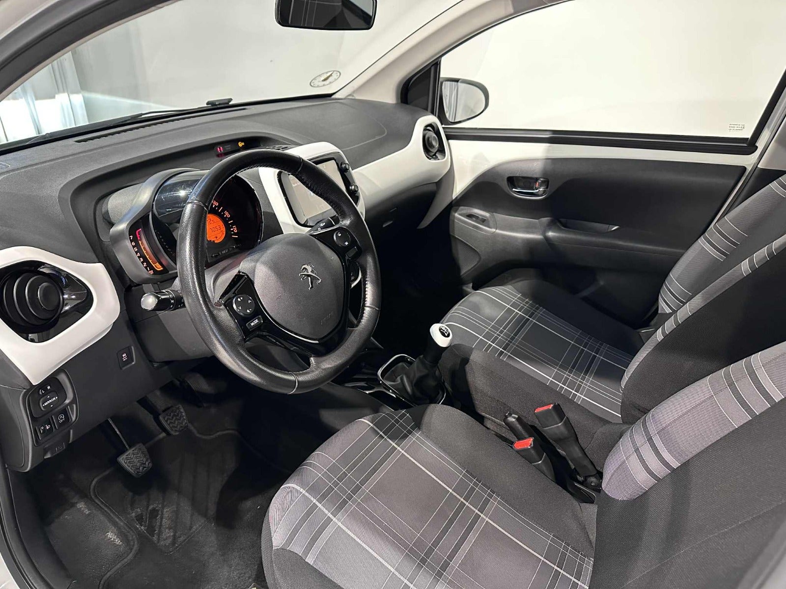 2017 Peugeot 108