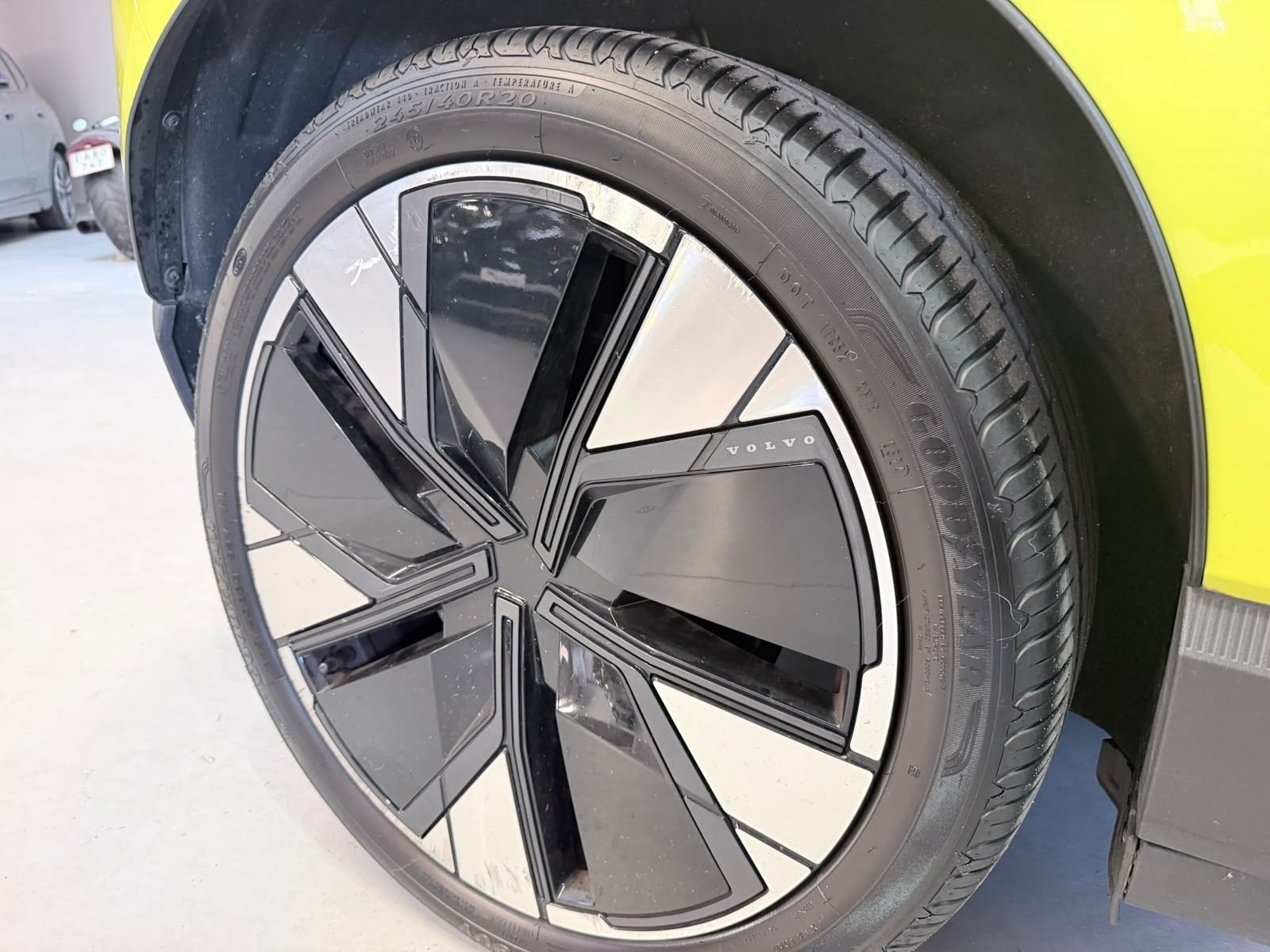 Billede af Volvo EX30  Twin Performance Ultra