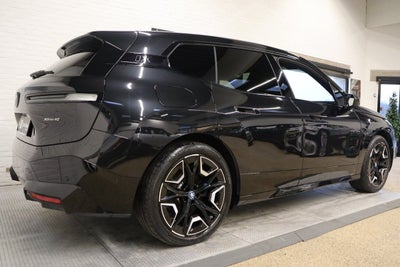 BMW iX xDrive40 Fully Charged Sport