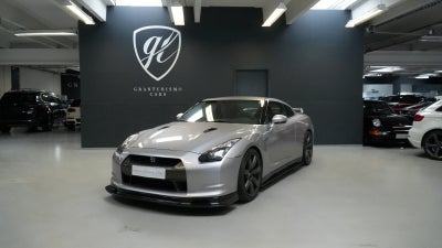 Nissan GT-R 3,8 V6 aut. 2d