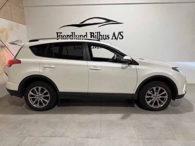 Toyota RAV4 Hybrid H3 Selected MDS