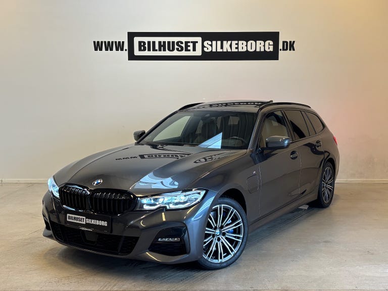 BMW 330e Touring M-Sport aut.