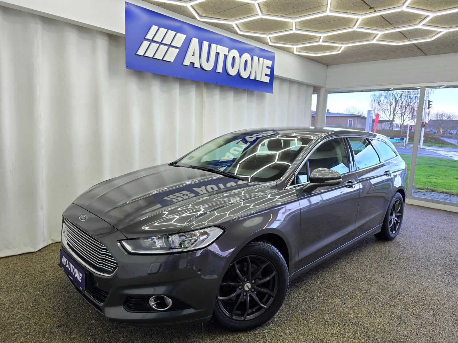 Ford Mondeo 2015