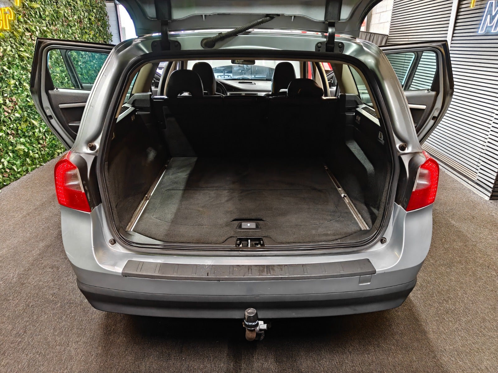 Billede af Volvo V70 2,5 T Momentum