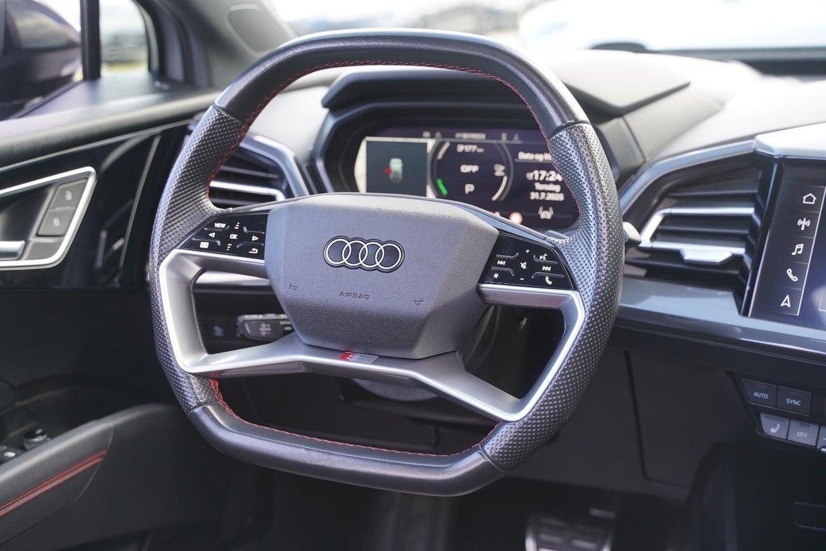 Billede af Audi Q4 e-tron 40 Attitude S-line