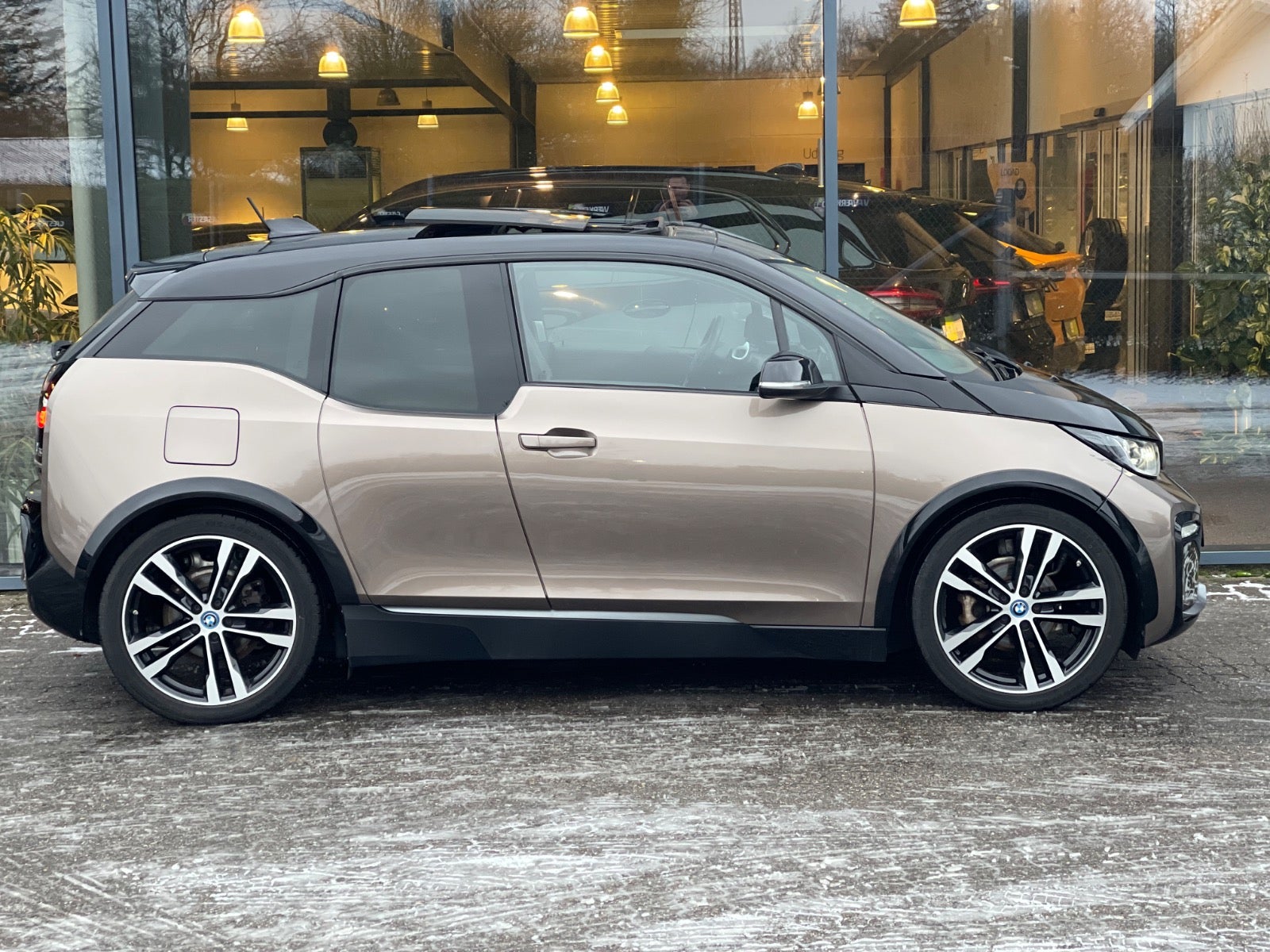 BMW i3s 2019