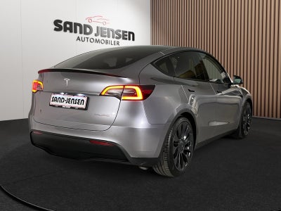 Tesla Model Y Performance AWD