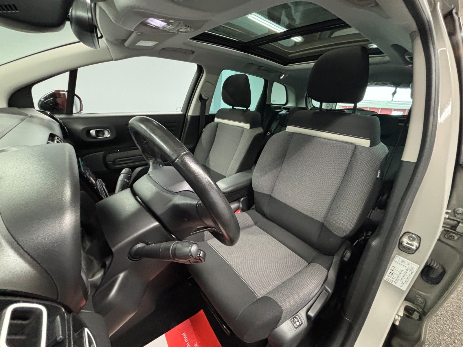 Billede af Citroën C3 Aircross 1,5 BlueHDi 100 VTR Sport