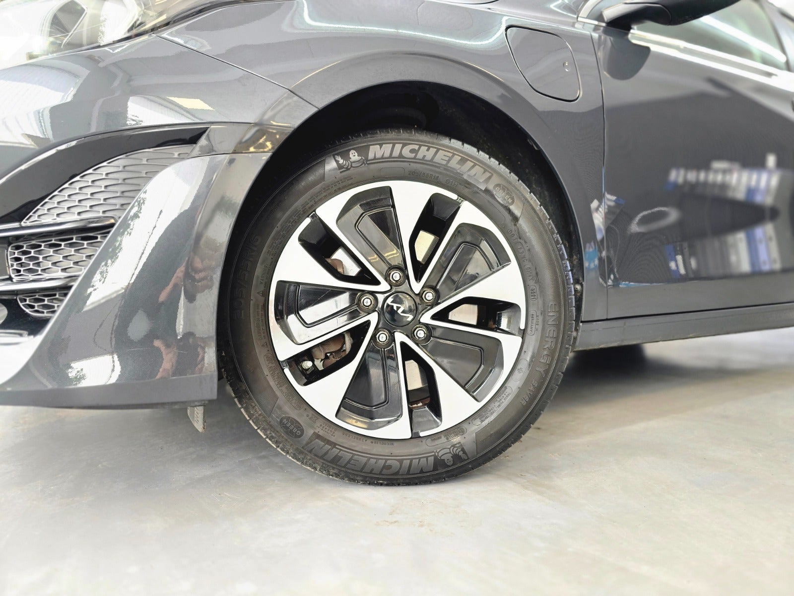 Billede af Kia Ceed 1,6 PHEV Prestige SW DCT