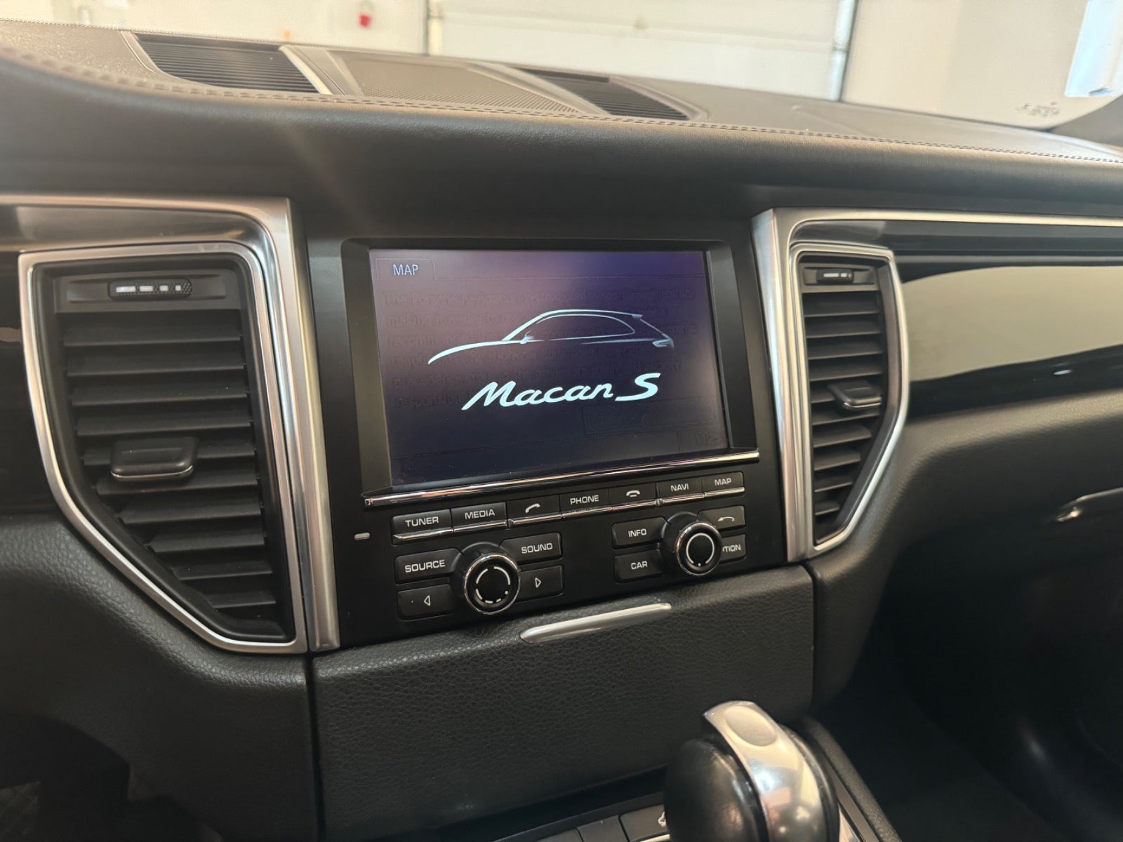 Porsche – Macan S